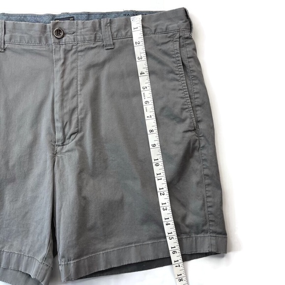 J. Crew Stretch Men’s Shorts - Picture 5 of 7
